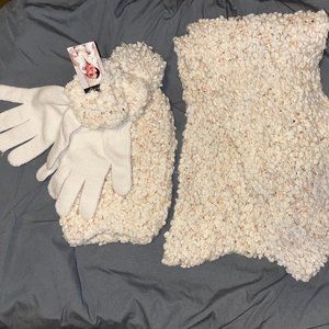 Charlie Paige Set Knit Scarf, Hat & Gloves, One Size, New w/Tag $49.99